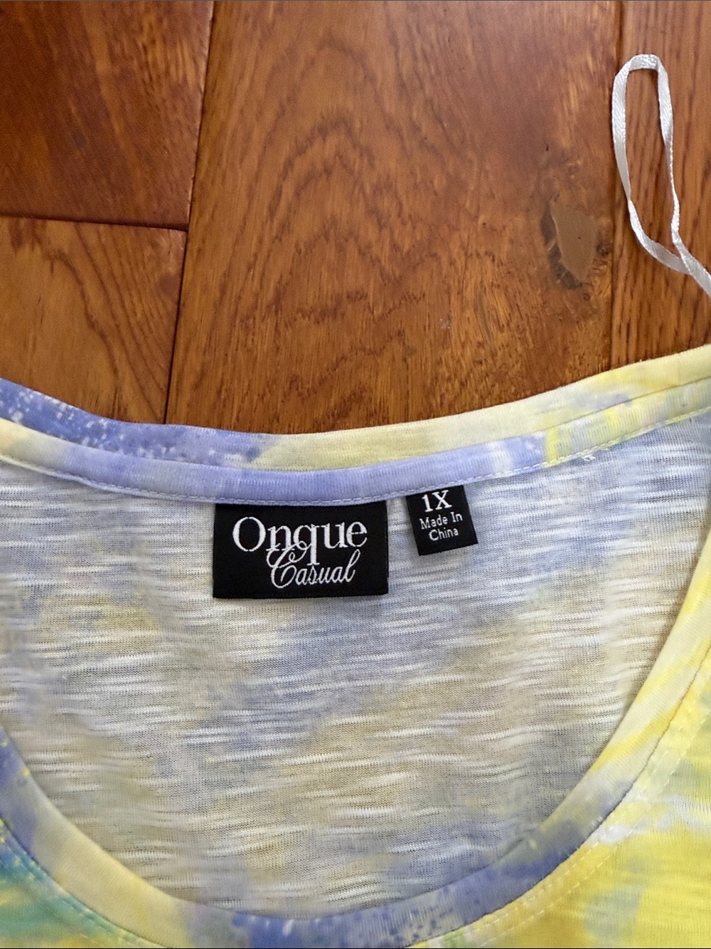 Onque Casuals Pastel Tie-Dye Short Sleeve Tee - beach scene size 1x - Picture 3 of 5